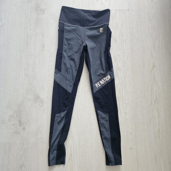 PE Nation Pivot Leggings - Picture 3 of 4